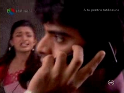 stream.php_000642629 - Banoo main teri dulhann capturi