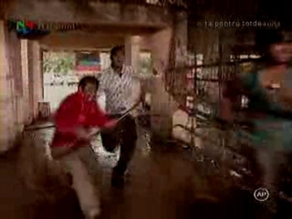 stream.php_000657788 - Banoo main teri dulhann capturi