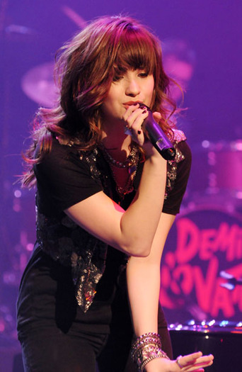 68823657---demi_lovato - Demi Lovato