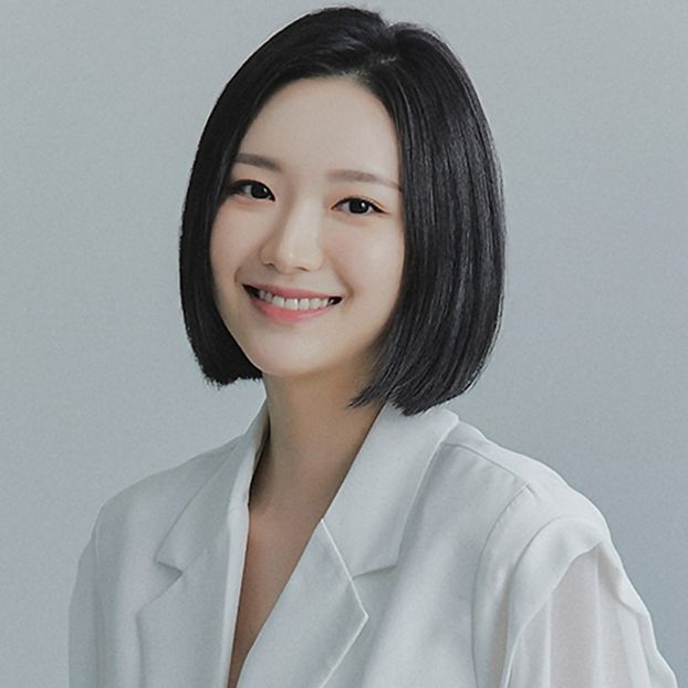 Kim Si Hyun - x-l-Actrite