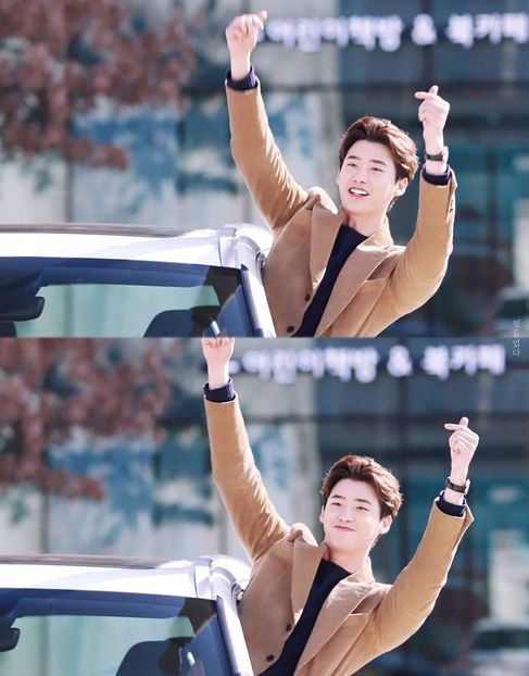 Jong-Suk Lee - Jong-Suk Lee