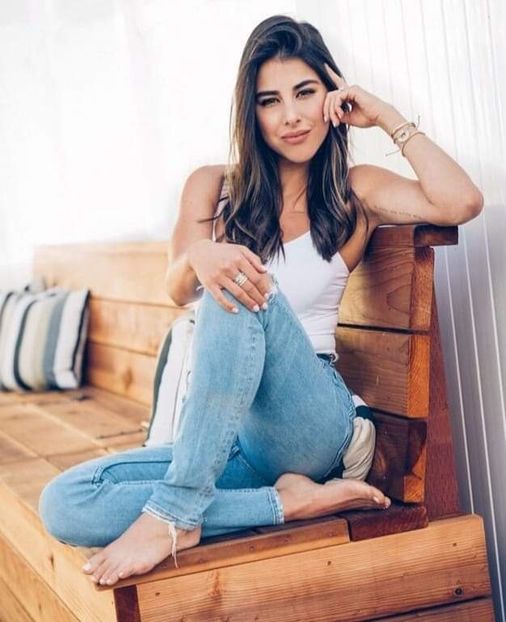 Daniela Moner - Alege fata preferata de pe Nickeladion