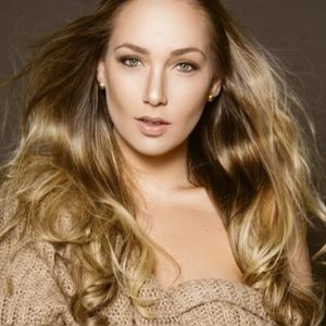 Vanessa Pose - Alege fata preferata din Telenovele