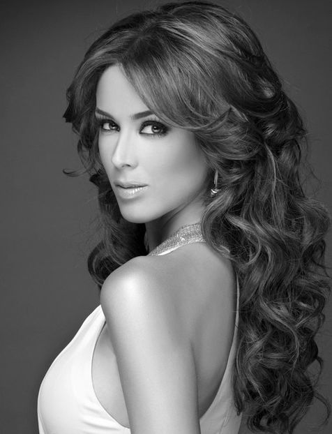 Jacalein Bracamontes - Alege fata preferata din Telenovele