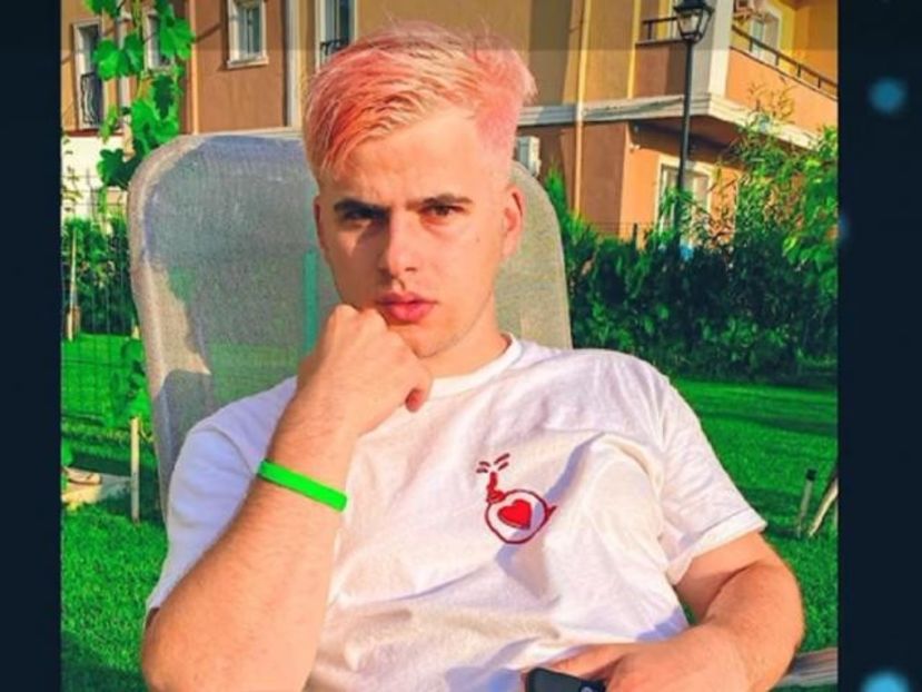 Zbir - Alege vlogger preferat