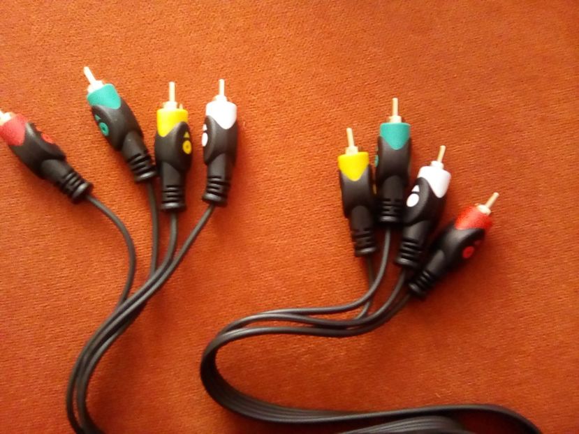  - Cablu 4 mufe RCA