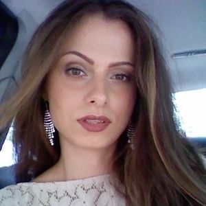 Iuliana Matei - Alege fata preferata din LalaBand