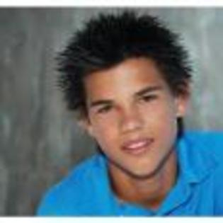 Taylor-Lautner-1242547441 - TAYLOR LAUTNER