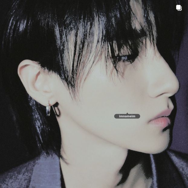 26.03.⠀⠀⠀ ✦ ꯭໋ 熱 t̟e̟n̟d̟e̟r̟♡uoᴉʇɔǝɟɟɐ. ̵ׄ ❵ - Mirrored Blind Playin