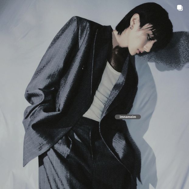 25.03.⠀⠀⠀ ✦ ꯭໋ 熱 t̟e̟n̟d̟e̟r̟♡uoᴉʇɔǝɟɟɐ. ̵ׄ ❵ - Mirrored Blind Playin