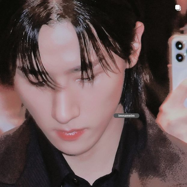 03.04.⠀⠀⠀ ✦ ꯭໋ 熱 t̟e̟n̟d̟e̟r̟♡uoᴉʇɔǝɟɟɐ. ̵ׄ ❵ - Mirrored Blind Playin