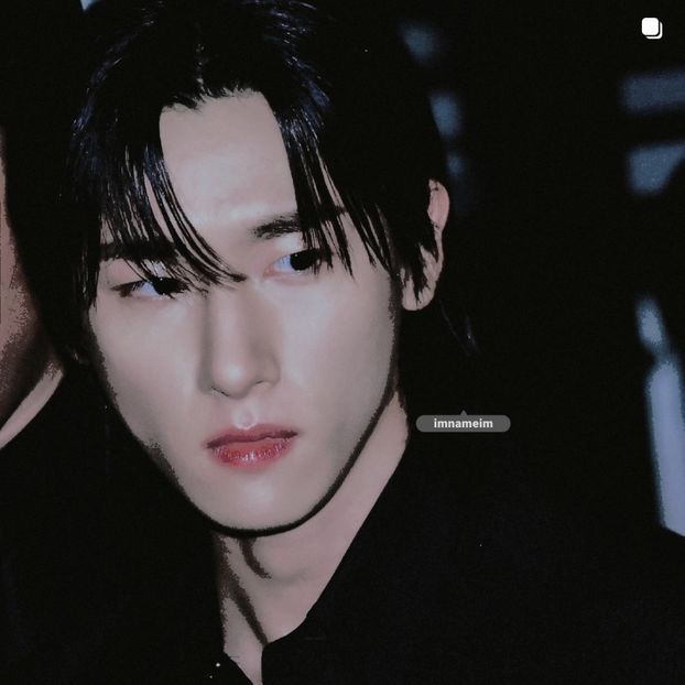 06.04.⠀⠀⠀ ✦ ꯭໋ 熱 t̟e̟n̟d̟e̟r̟♡uoᴉʇɔǝɟɟɐ. ̵ׄ ❵ - Mirrored Blind Playin