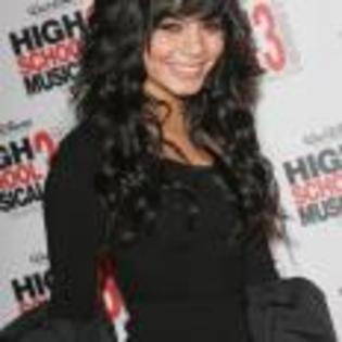 Vanessa_Hudgens_1244043034_1