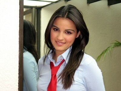  - Maite Perroni