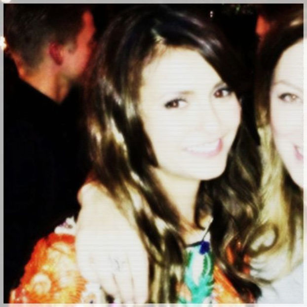 Cred ca am vazut odata un film asa - ilie,derek,lili. nu zici deloc rau fanele. hai sa ne - here - episode 53 - done