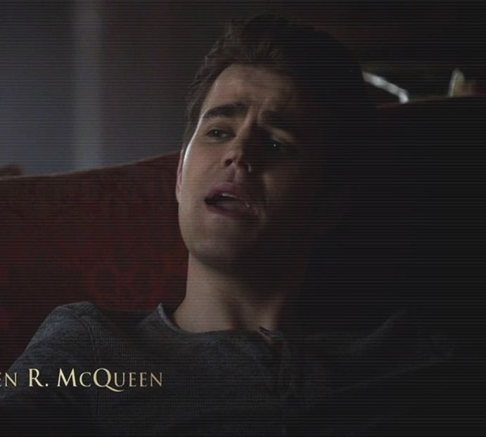 *se da cu spirt pe maini si o cracaneaza pe Alexandra* Ian probabil m-ar bate ca fac asta, dar - episodul 81