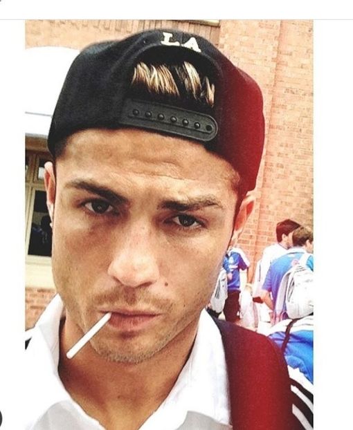 Eh, ca a cerut sa vada niste tz;atze nu-i nimic grav, insa.. - episodul 81