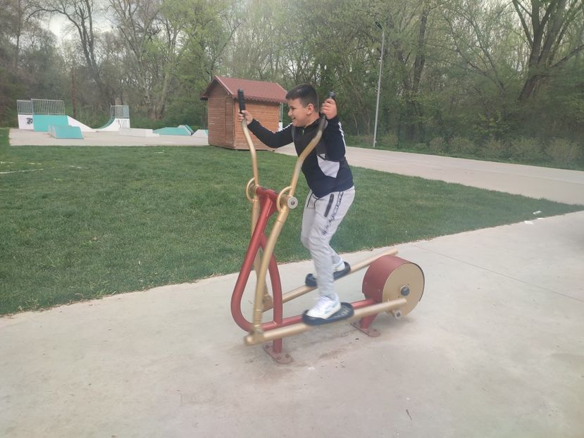  - 2024 - excursie 4 aprilie