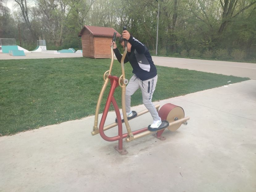  - 2024 - excursie 4 aprilie