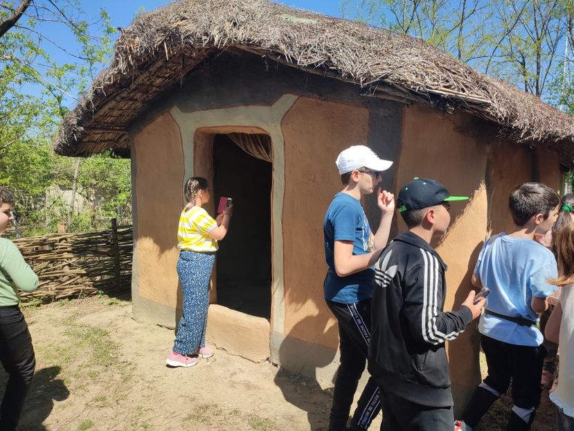  - 2024 - excursie 11 aprilie