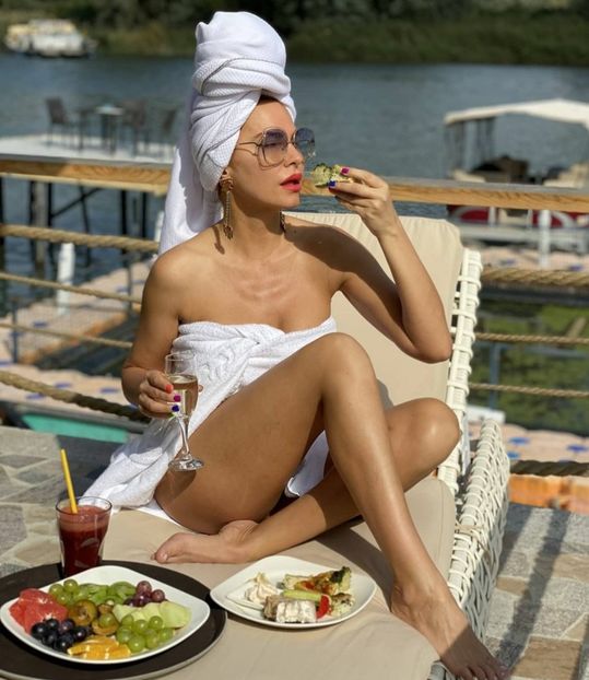 Anna Lesko. - Alege cele mai sexy vedete