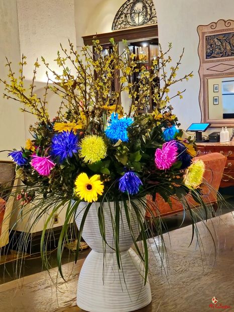 Fairmont La Manoire de Richelieu-Inside - E - FLOWERS - Flori