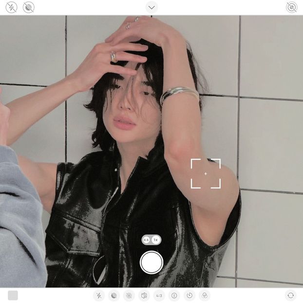 ⸙ .ೃ 19.04 　　 　⁞ ❏. ruelle — war of hearts (acoustic version). - Fragments of Deceit