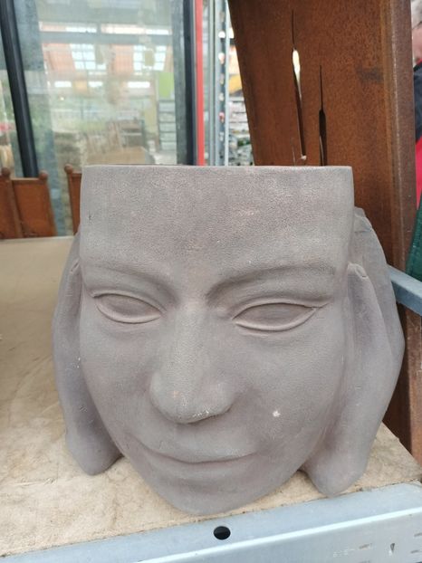 Img.2024.04.26 - Magazinul 3