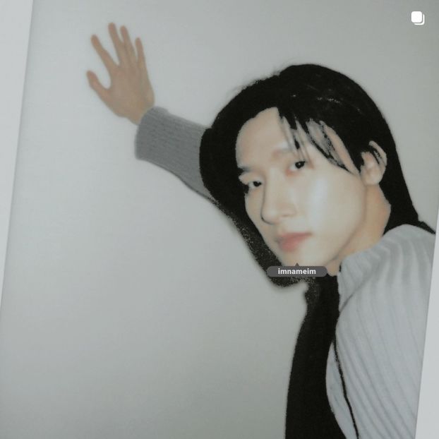 30.04.⠀⠀⠀ ✦ ꯭໋ 熱 t̟e̟n̟d̟e̟r̟♡uoᴉʇɔǝɟɟɐ. ̵ׄ ❵ - Mirrored Blind Playin