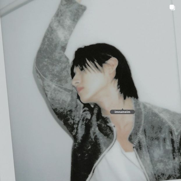 01.05.⠀⠀⠀ ✦ ꯭໋ 熱 t̟e̟n̟d̟e̟r̟♡uoᴉʇɔǝɟɟɐ. ̵ׄ ❵ - Mirrored Blind Playin