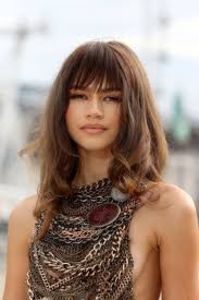 Poza 2. - Alege din coafurile Zendaya