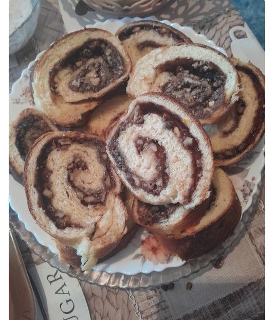 Cozonac cu 10 galbenusuri - Retete 2