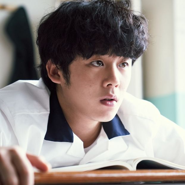 in Moving - Dramas Winners and Popularity Award