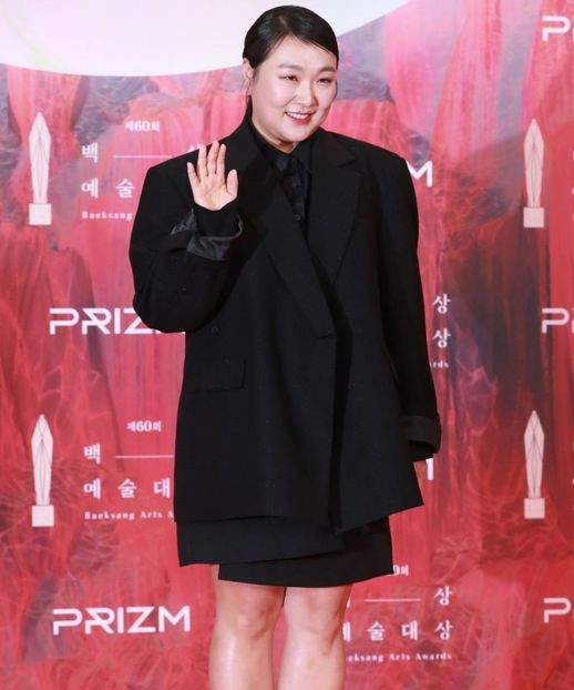 Lee Soo-ji - x-x-60th Baeksang Arts Awards 2024