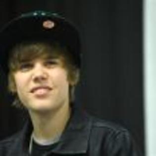 Justin_Bieber_1267199044_4 - JUSTIN BIEBER