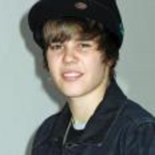 Justin_Bieber_1267199007_2