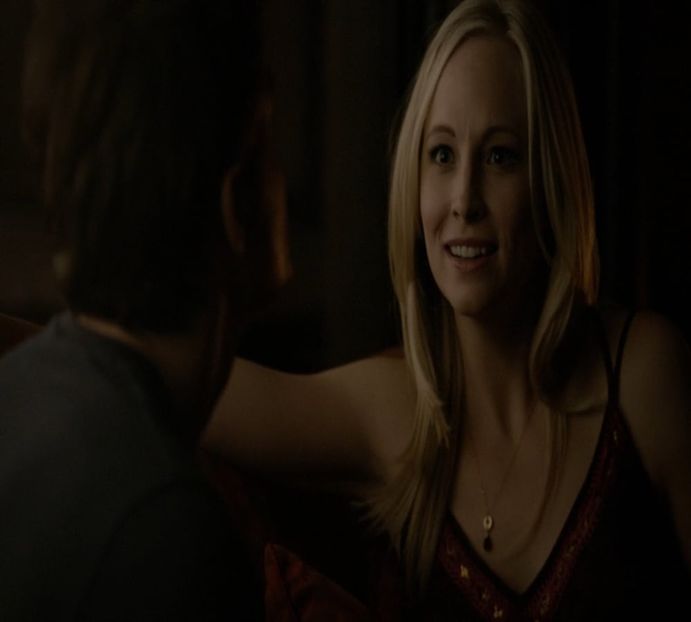 *se uita pe geam*Au venit!!Irina,Miguel,mergeti sa tineti de 6!! - episodul 81