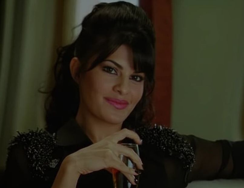 Incepe scandalul *isi ia un pahar de vin* Bine ca Alexandra se spala, ca sigur n-ar vrea sa aiba - episodul 81