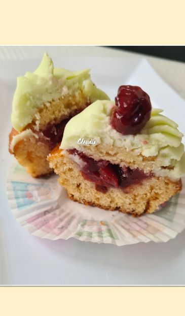 InCollage_20230401_143713397 - 1Dulciuri - aperitive -