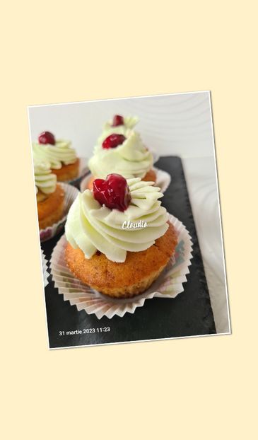 InCollage_20230331_112532512 - 1Dulciuri - aperitive -