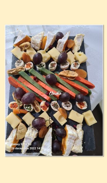 InCollage_20230318_214111324 - 1Dulciuri - aperitive -