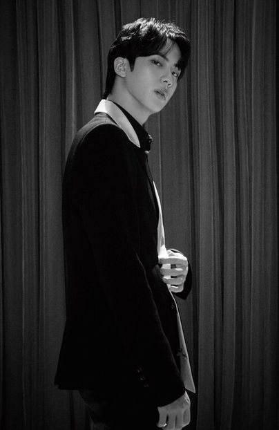 bts (3) - Map Of The Soul 7 The Journey