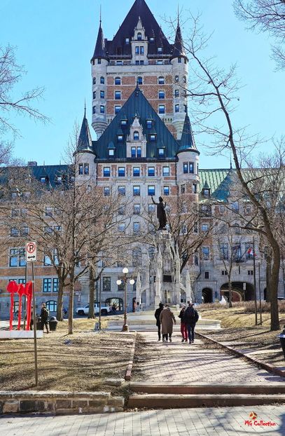 Frontenac Hotel - Back yard - QUEBEC Ville - City