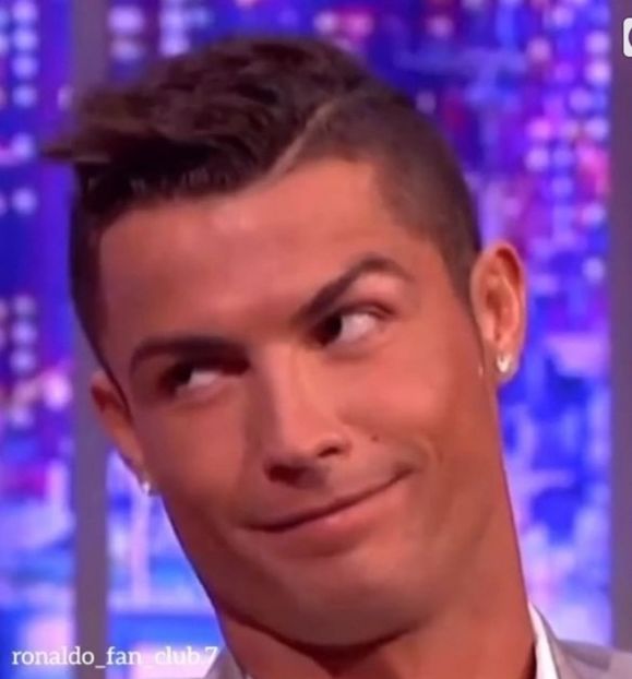 Eee nu va bagati..mereu tacataca peste noi. Si oricum, eu fiind toata ziua aici intre voi intre - episodul 82