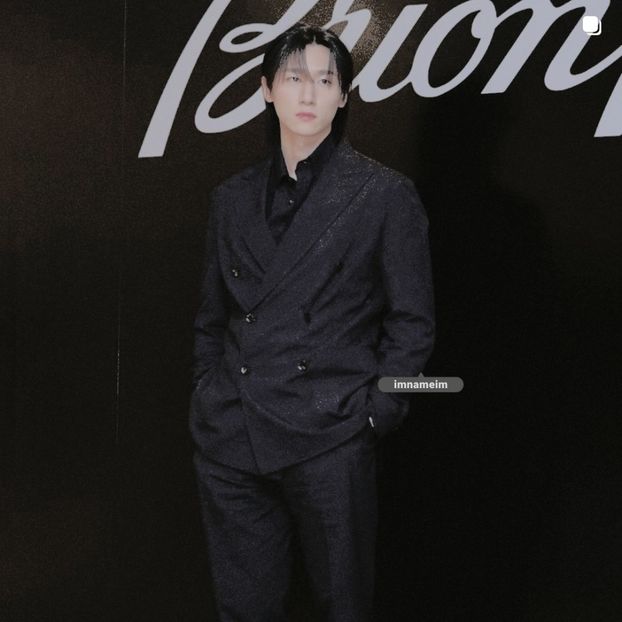 03.06.⠀⠀⠀ ✦ ꯭໋ 熱 t̟e̟n̟d̟e̟r̟♡uoᴉʇɔǝɟɟɐ. ̵ׄ ❵ - Mirrored Blind Playin