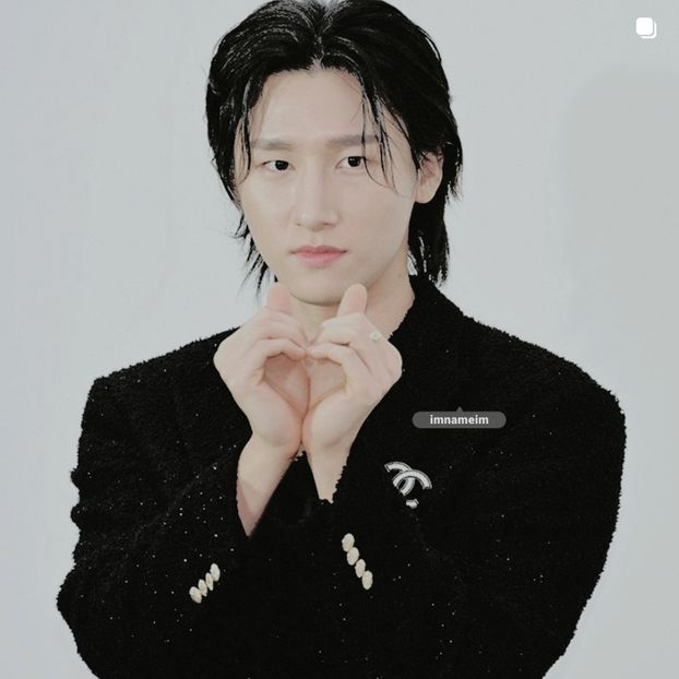 31.05.⠀⠀⠀ ✦ ꯭໋ 熱 t̟e̟n̟d̟e̟r̟♡uoᴉʇɔǝɟɟɐ. ̵ׄ ❵ - Mirrored Blind Playin