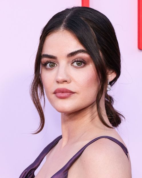 Lucrez la asta .. dar,destul despre mine. Zi-mi despre tine - episodul 83