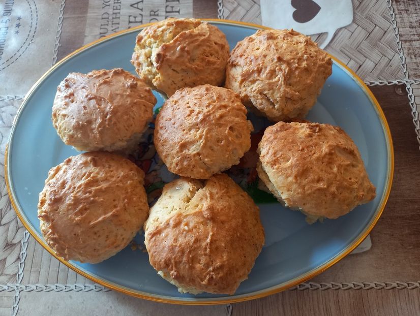 Mini guguluf cu lamaie - Retete 2