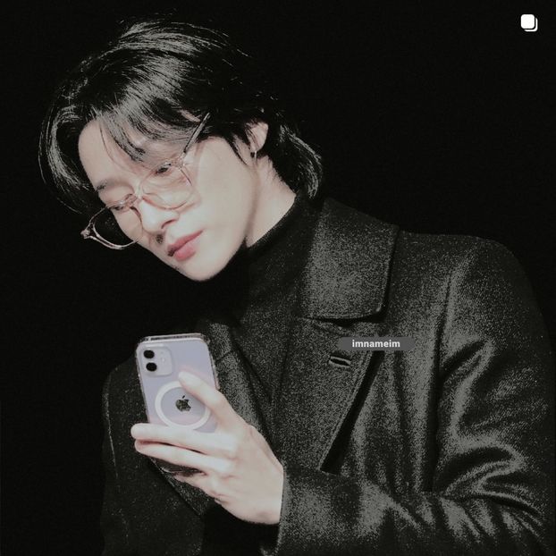 11.06.⠀⠀⠀ ✦ ꯭໋ 熱 t̟e̟n̟d̟e̟r̟♡uoᴉʇɔǝɟɟɐ. ̵ׄ ❵ - Mirrored Blind Playin