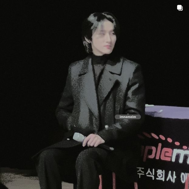 15.06.⠀⠀⠀ ✦ ꯭໋ 熱 t̟e̟n̟d̟e̟r̟♡uoᴉʇɔǝɟɟɐ. ̵ׄ ❵ - Mirrored Blind Playin